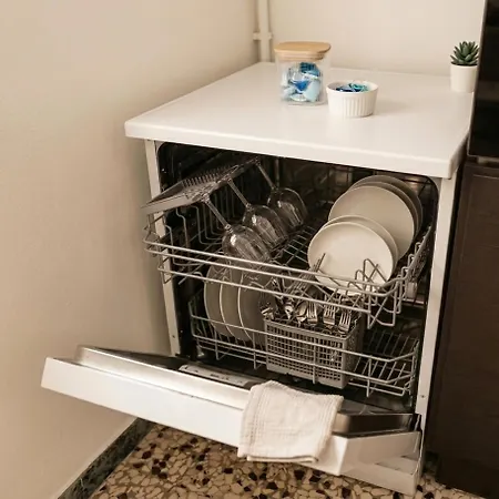 דירה Tuscan Space 2 Master Beds & Separate Living & Separate Kitchen רוזיניאנו סולבאי